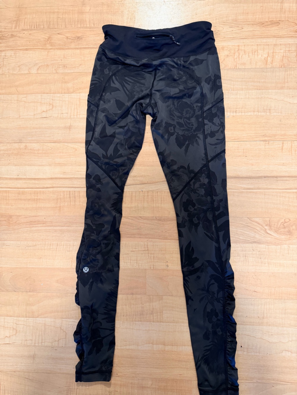 lululemon athletica Black Floral Print Leggings - Picture 2 of 5
